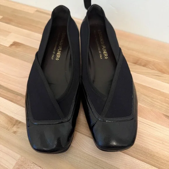 Donald Pliner Artis Black Leather Ballet Flats Square Toe Elastic Comfort 7.5M - Picture 1 of 6